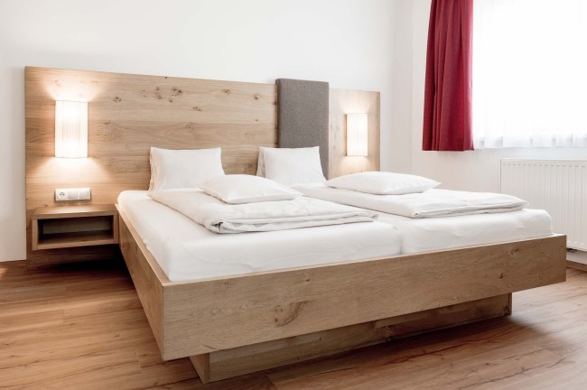 Doppelbett im TRIPLE Room