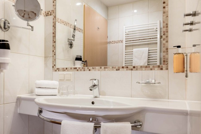 Badezimmer im Hotel die Barbara