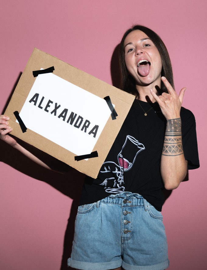 Alexandra mit Grimasse